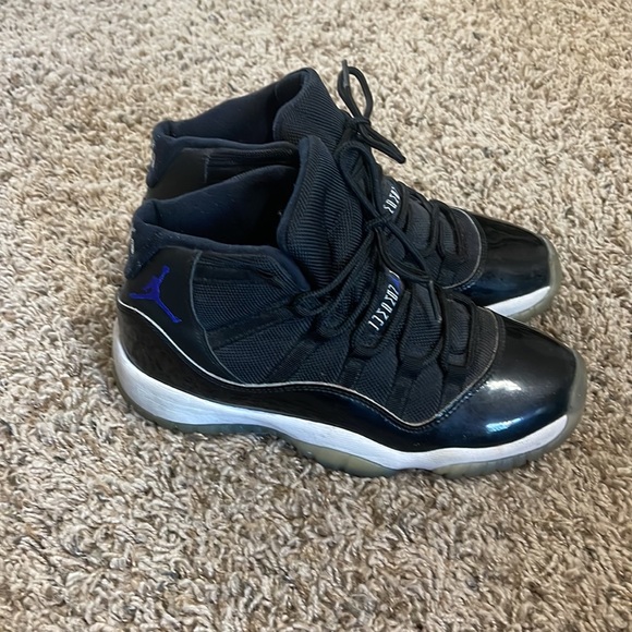 Jordan 11 Space Jam - Picture 4 of 10
